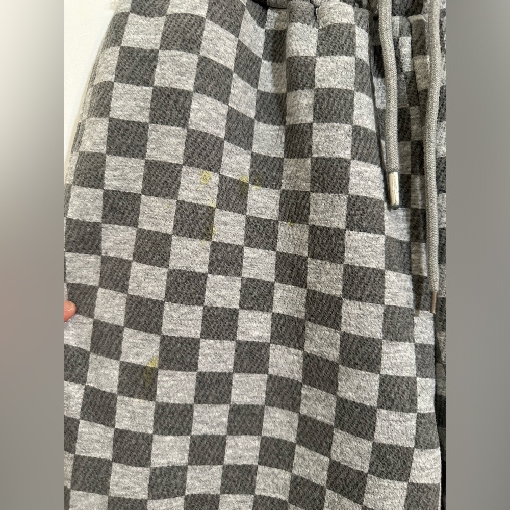 VENCEDE Gray Checkered Sweatpant Joggers w/ Drawstring & Toggles - Picture 6 of 9